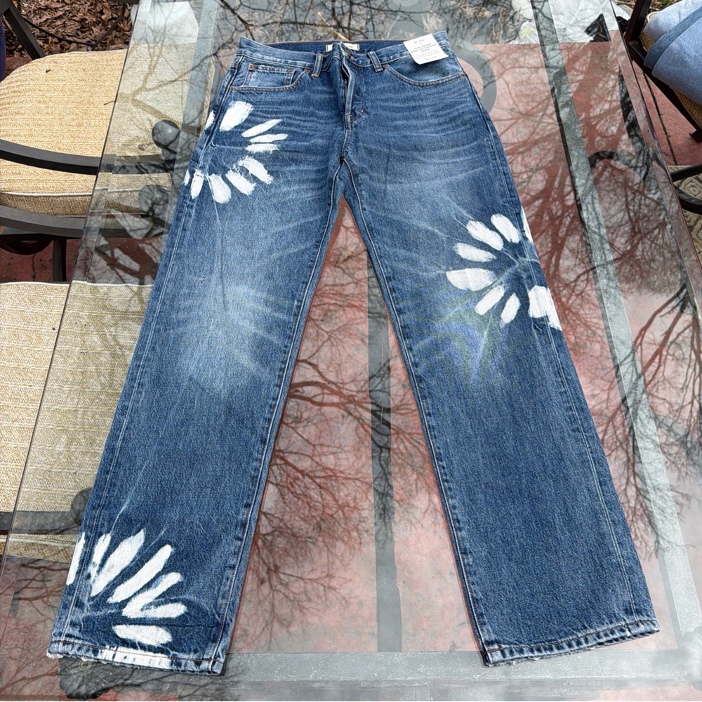 Women’s  Blue Straight-Leg Jeans with White Paint Floral Detail